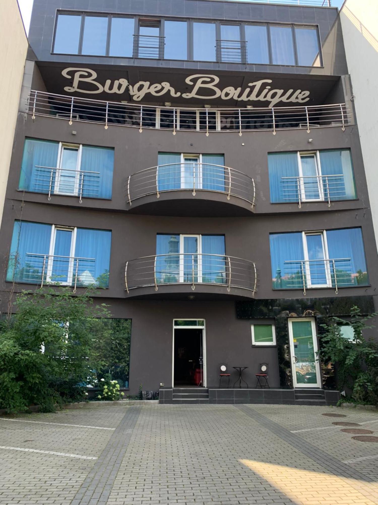 Hotel Alexander'S Nitra Exterior photo