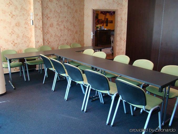 Hotel Alexander'S Nitra Facilities photo
